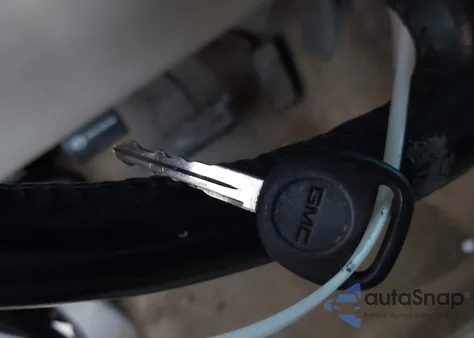 2001 GMC Yukon Xl 1500 Slt z USA, uszkodzony, nr VIN 3GKEC16T11G199162